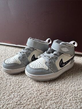 Nike Air Jordan 1 Mid Alt Toddler Size 6C Grey White Custom Dior Swoosh Sneakers